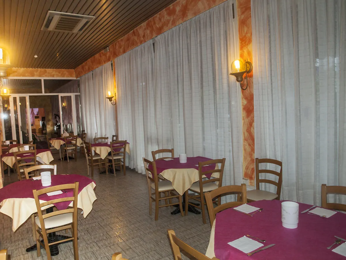 Hotel Villa Colombo Lido di Camaiore 3*,