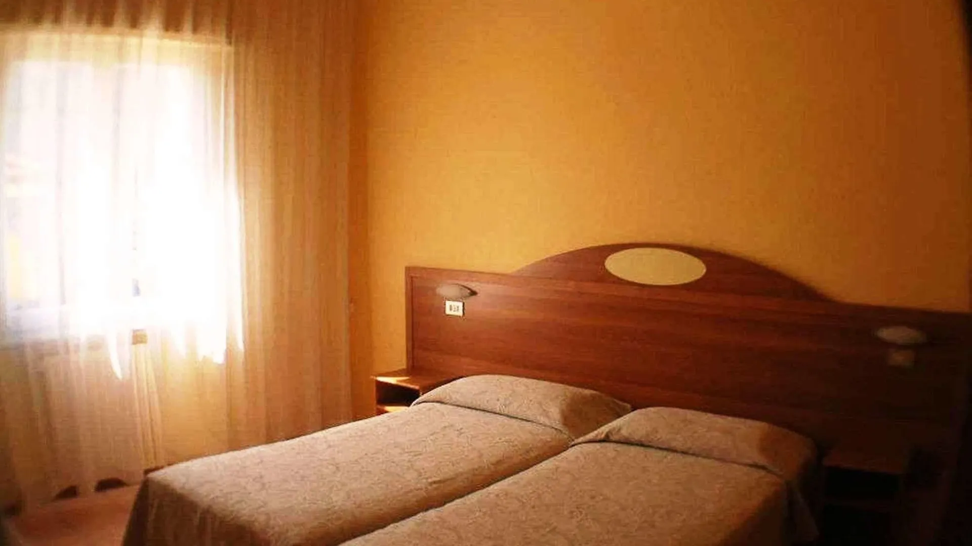 Hotel Villa Colombo Lido di Camaiore 3*,  Włochy